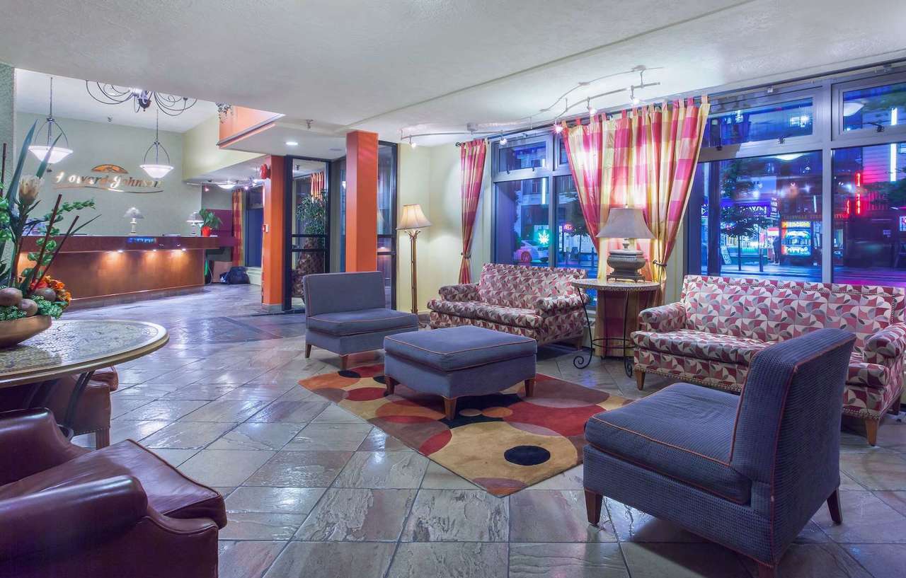 Howard Johnson By Wyndham Vancouver Downtown Kültér fotó